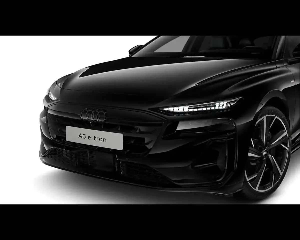 Nuova Audi A6 e-tron S-Line 138 kW (188 CV) 2026 Nero mito metallizzato Station wagon