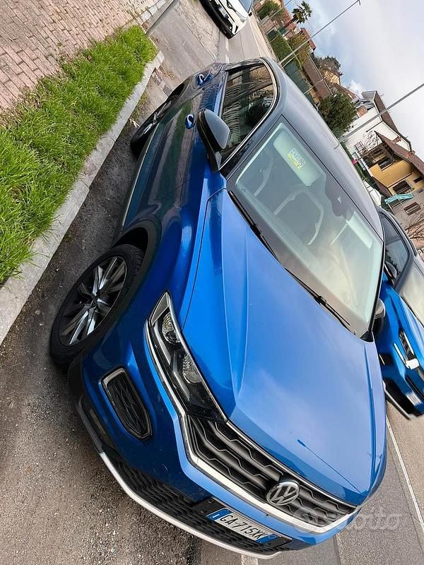 Usata VW T-Roc 2020 Blu SUV