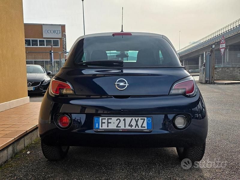 Usata Opel Adam Glam 70 CV (51 kW) 2016 Blu Utilitaria