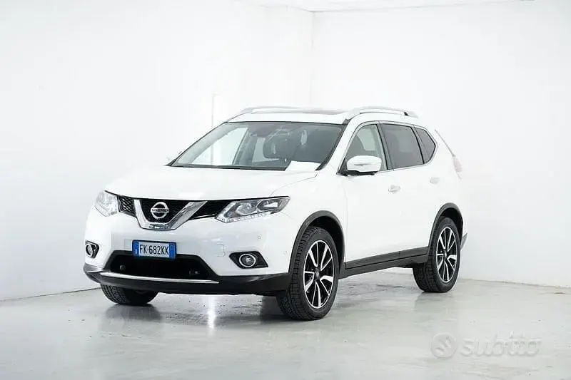 Usata Nissan X-Trail Tekna 131 CV (96 kW) 2017 Bianco SUV