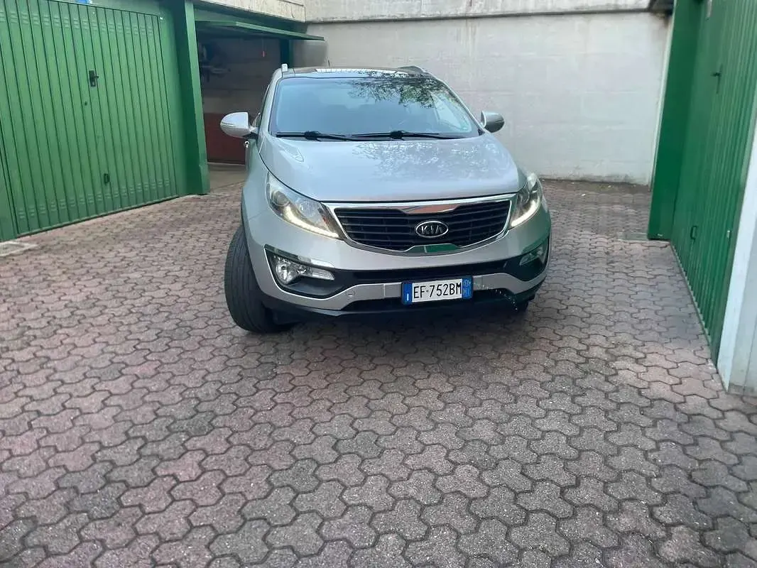 Usata Kia Sportage 116 CV (85 kW) 2011 Argento SUV