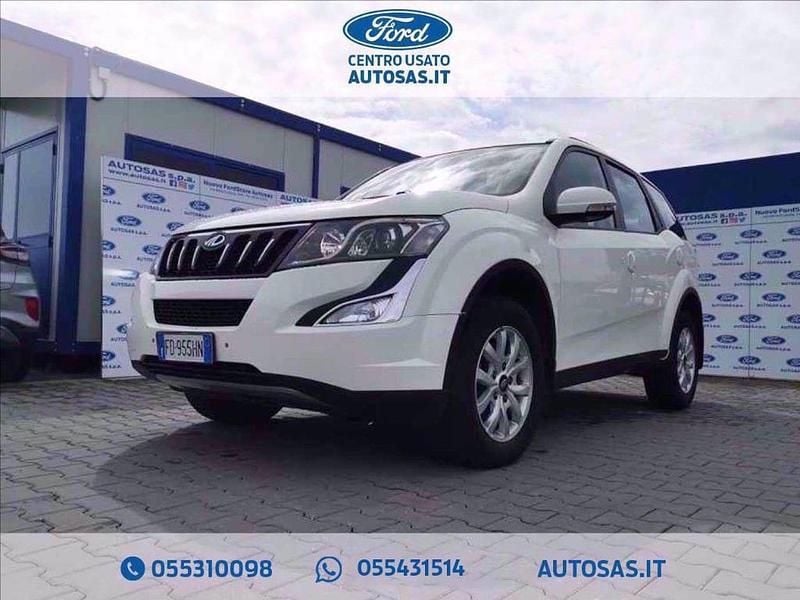 Usata Mahindra XUV500 140 CV (102 kW) 2016 Bianco SUV