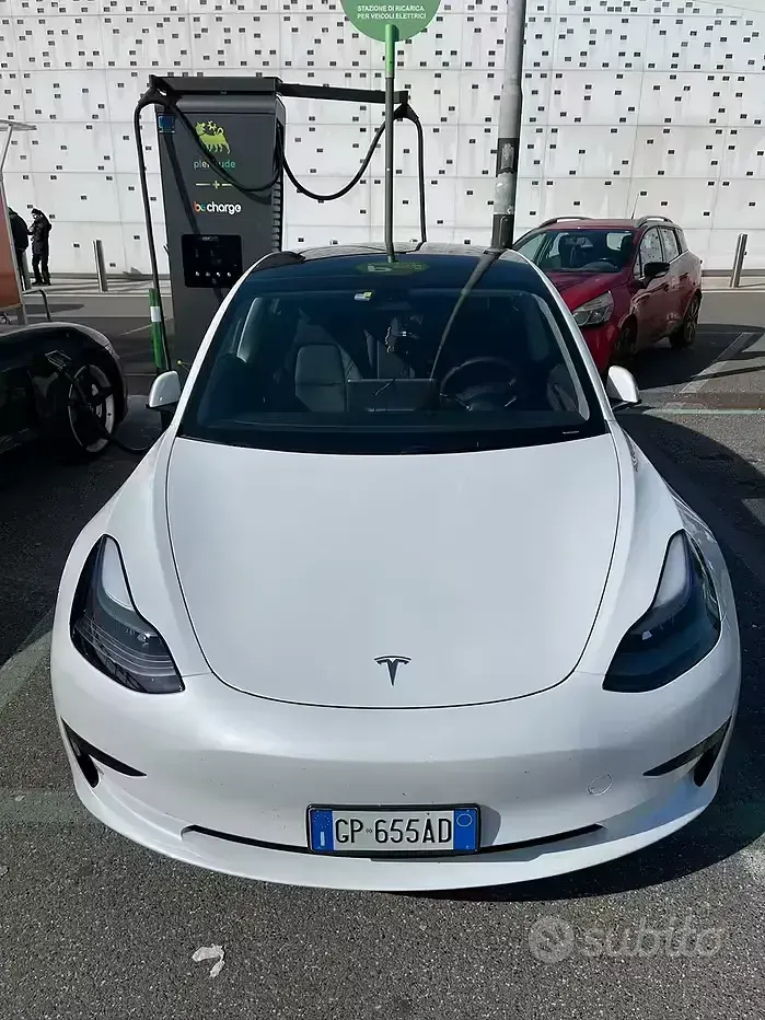 Usata Tesla Model 3 RWD 88 kW (120 CV) 2023 Bianco Berlina