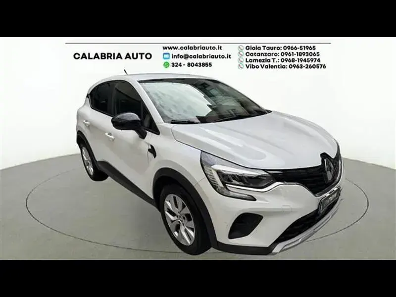 Usata Renault Captur Zen 100 CV (73 kW) 2021 Bianco SUV