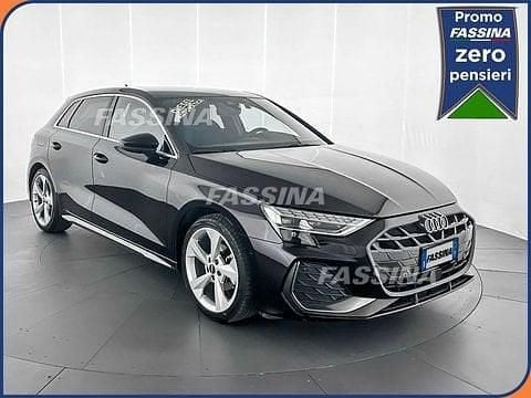 Nero Usata 2025 Audi A3 Sportback Ambiente Utilitaria | 35.600 € (Buon prezzo) - Immagine 1/4
