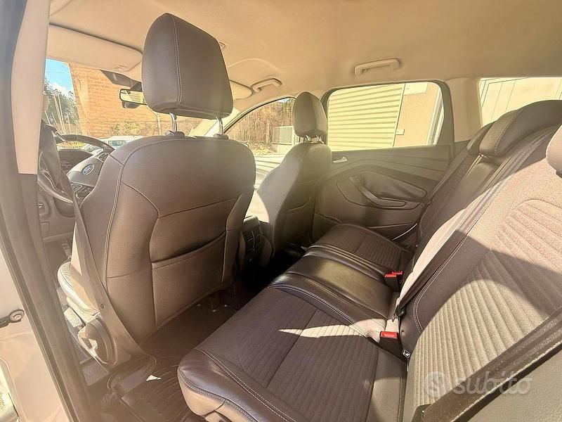 Usata Ford Kuga Titanium 150 CV (110 kW) 2017 SUV