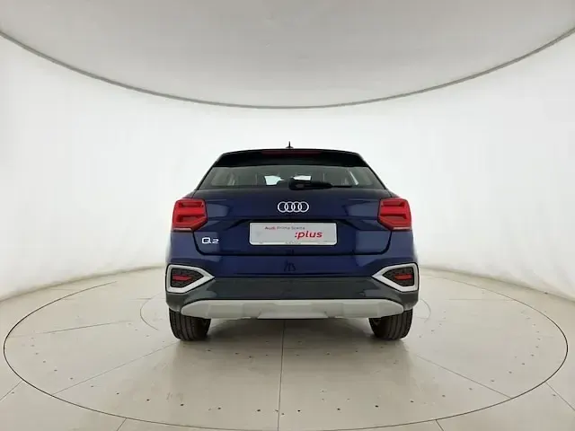 Usata Audi Q2 Advanced Plus 150 CV (110 kW) 2023 Blu navarra metallizzato SUV