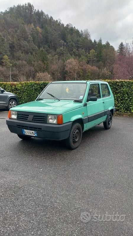 Usata Fiat Panda Young 39 CV (28 kW) 2000 Verde Berlina