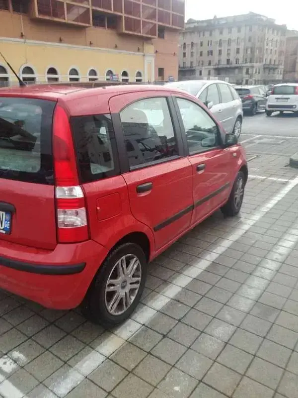 Usata Fiat Panda Dynamic 61 CV (44 kW) 2006 Rosso Utilitaria