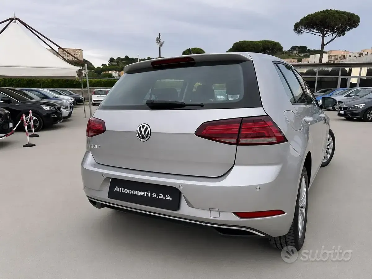 Usata VW Golf VII Business 116 CV (85 kW) 2019 Grigio Berlina