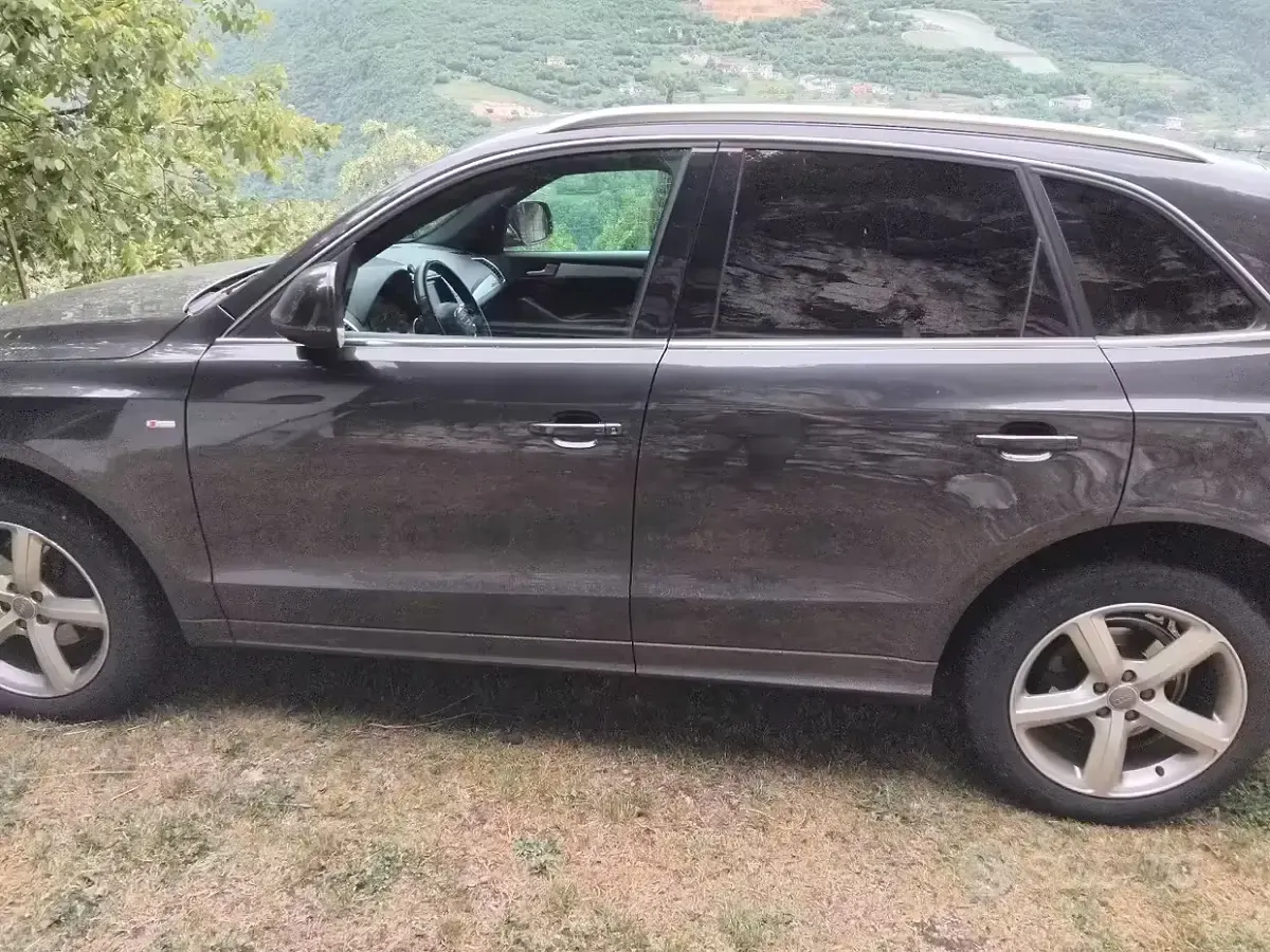 Usata Audi Q5 S-Line 170 CV (125 kW) 2009 Grigio SUV