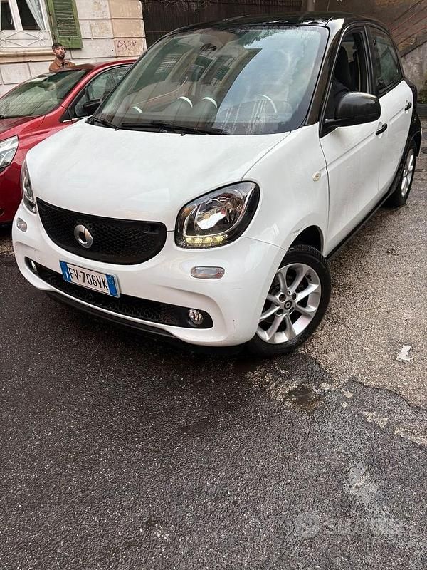 Usata Smart ForFour 2019 Bianco Utilitaria