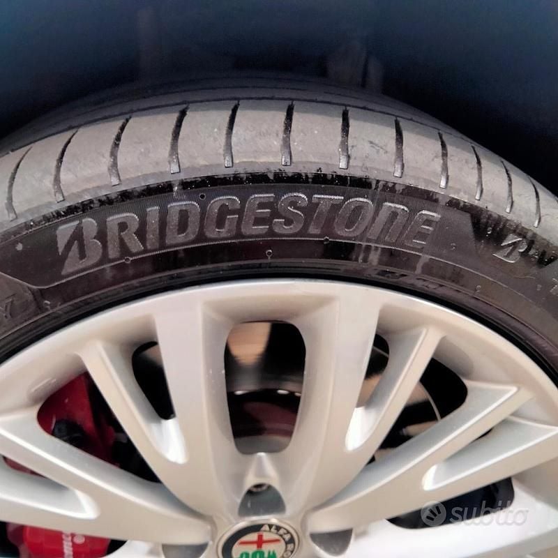 Usata Alfa Romeo Giulietta Sprint 150 CV (110 kW) 2016 Bianco Utilitaria