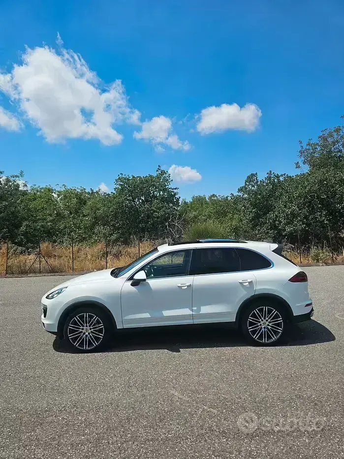Usata Porsche Cayenne Platinum Edition 250 CV (183 kW) 2016 Bianco SUV