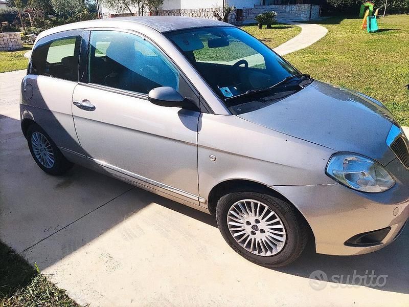 Usata Lancia Ypsilon 2007 Grigio Utilitaria