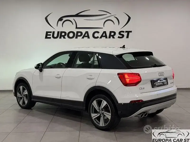 Usata Audi Q2 Admired 150 CV (110 kW) 2018 Bianco SUV