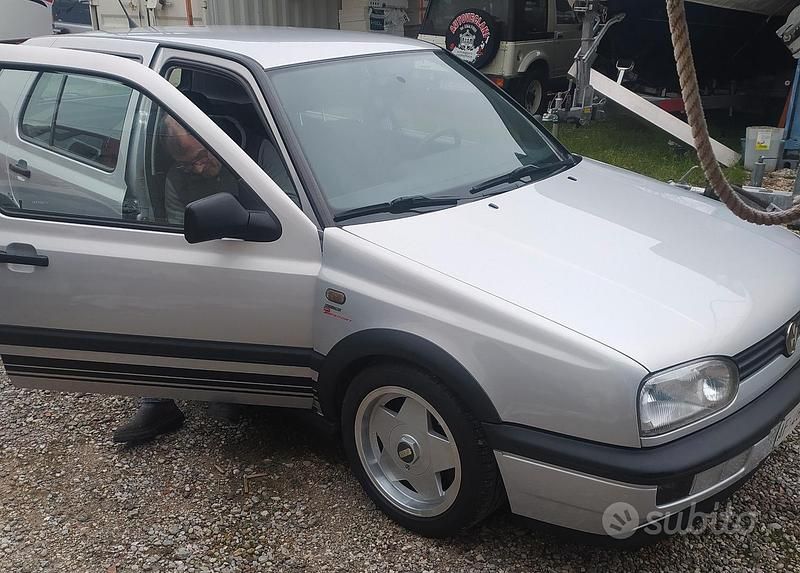 Usata VW Golf III 101 CV (74 kW) 1995 Grigio Berlina