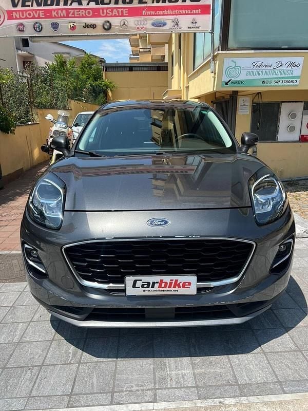 Usata Ford Puma Titanium 125 CV (91 kW) 2021 Gray Station wagon