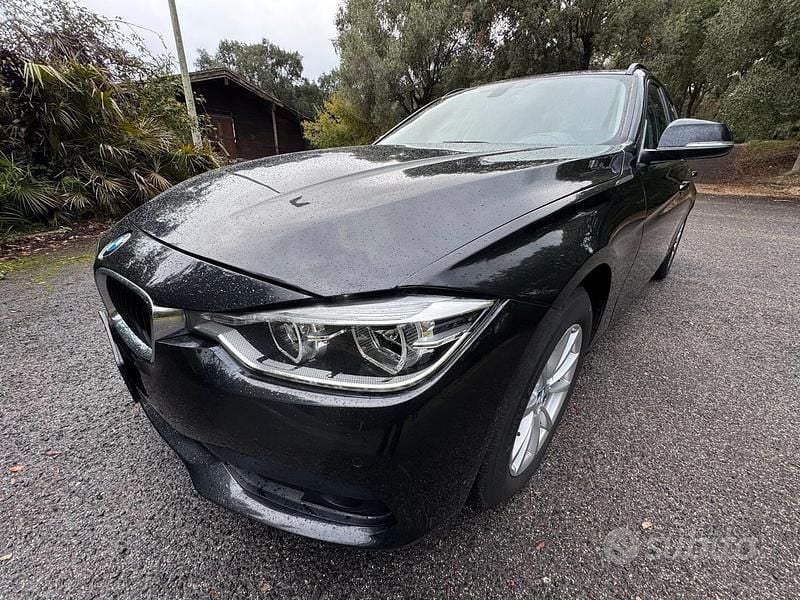 Usata BMW 320 Advantage 190 CV (139 kW) 2016 Nero Station wagon