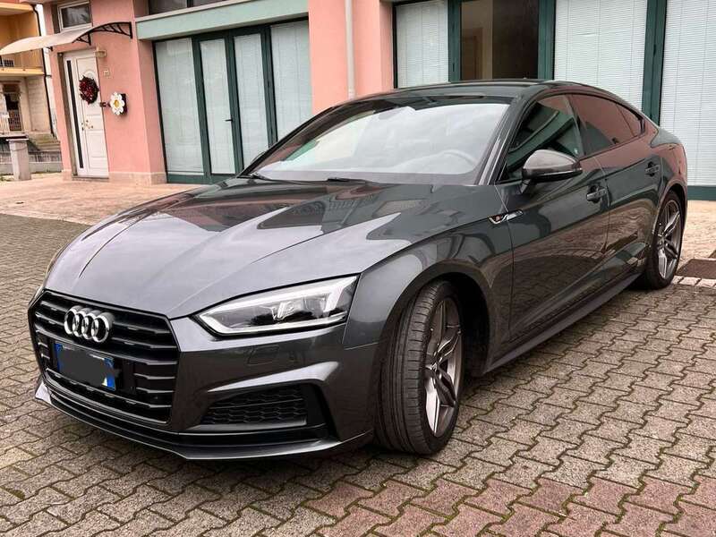 Usato 2018 Audi A5 Sportback 2.0 Benzin 170 CV (27.500 €)