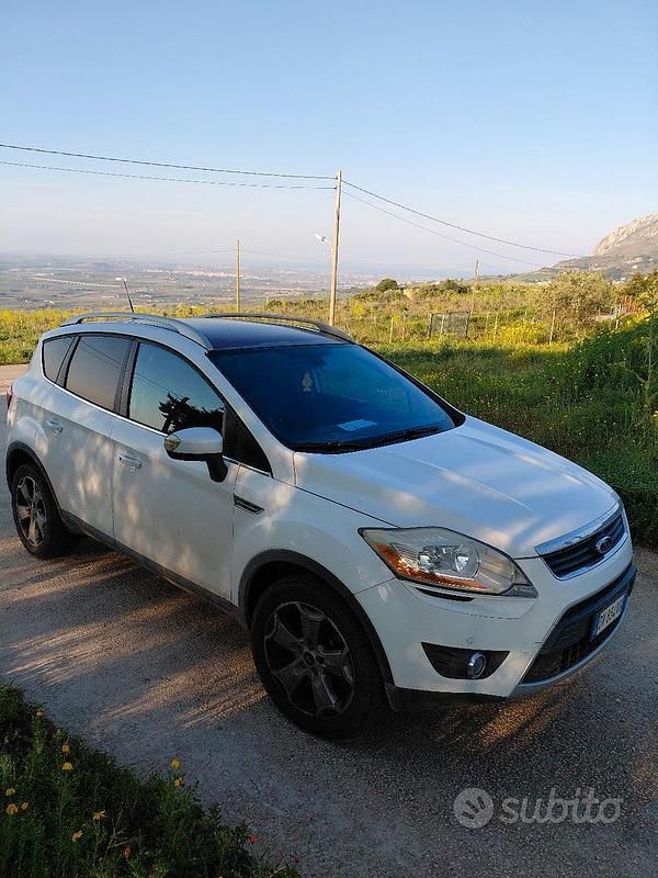 Usata Ford Kuga 136 CV (100 kW) 2009 Bianco SUV