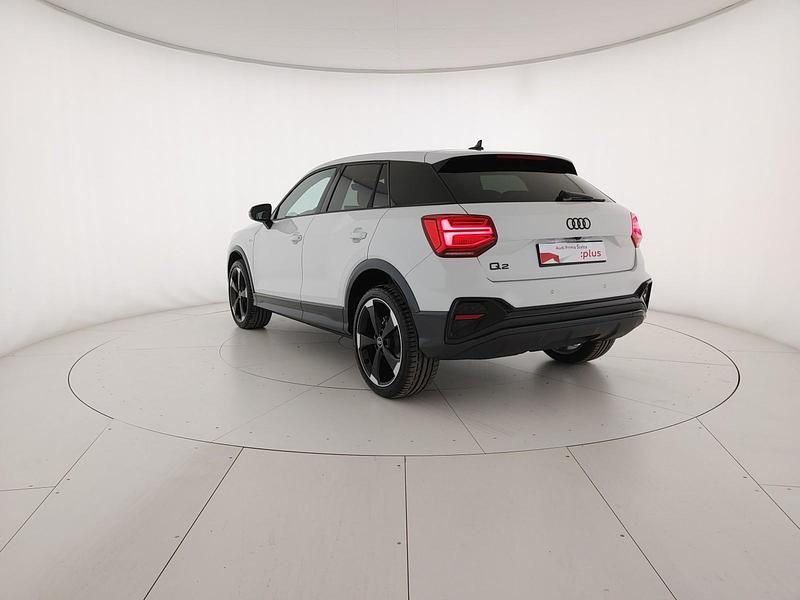 Nuova Audi Q2 S-Line 150 CV (110 kW) 2026 Bianco ghiacciaio metallizzato SUV