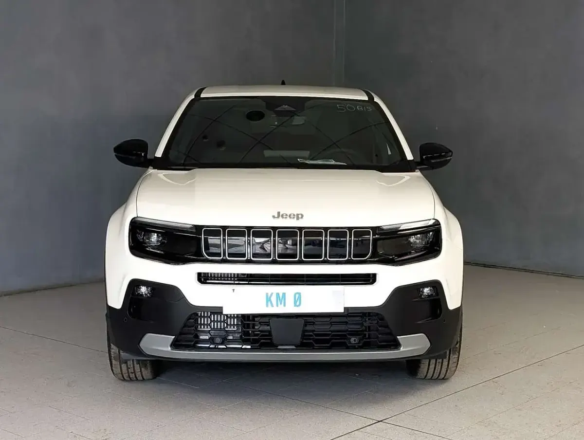 Nuova Jeep Avenger Summit 110 CV (80 kW) 2026 Bianco SUV