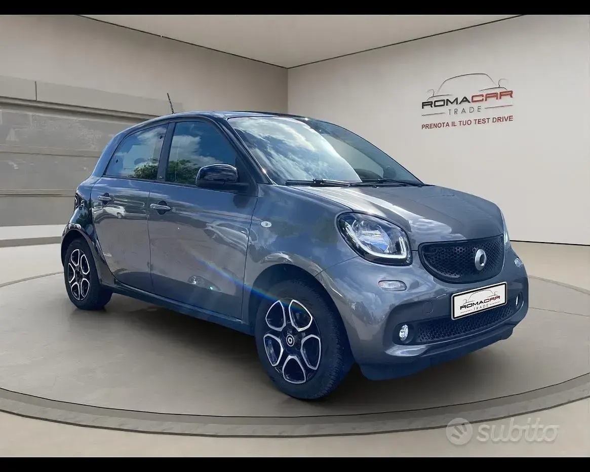 Usata Smart ForFour Prime 71 CV (52 kW) 2018 Grigio Utilitaria
