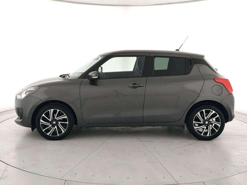 Usata Suzuki Swift 83 CV (61 kW) 2022 Grigio Utilitaria