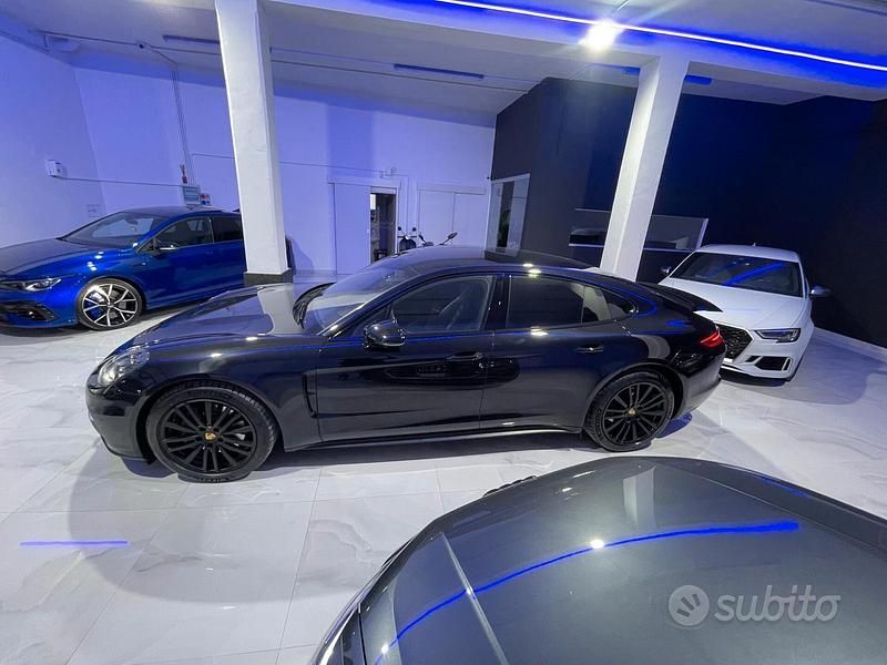 Usata Porsche Panamera 422 CV (310 kW) 2017 Nero Berlina