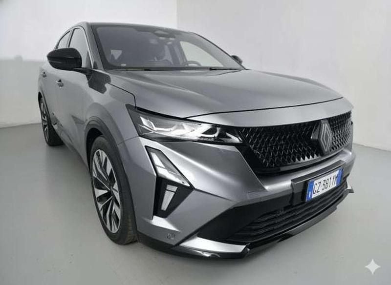 Usata Renault Rafale Techno 131 CV (96 kW) 2025 Grigio SUV