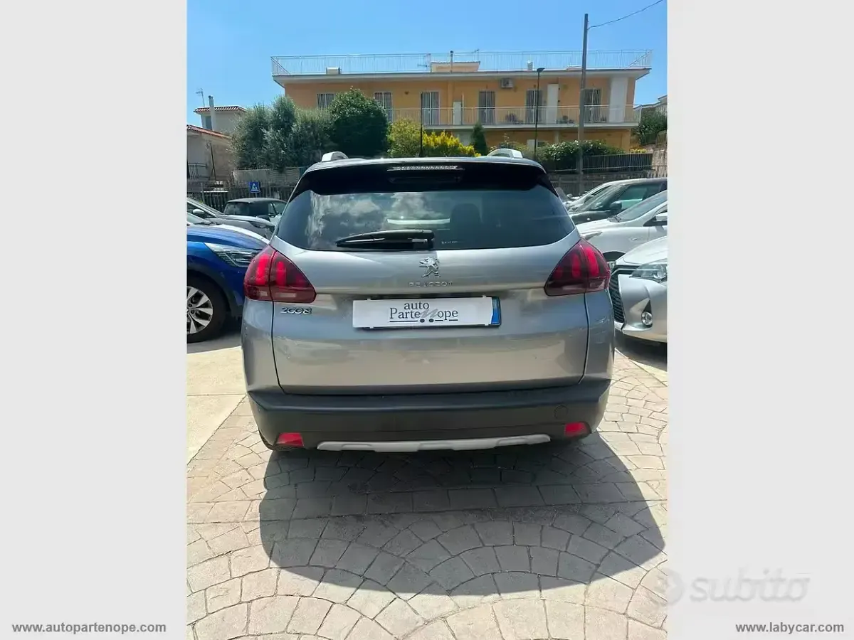 Usata Peugeot 2008 Allure 110 CV (80 kW) 2019 Grigio SUV