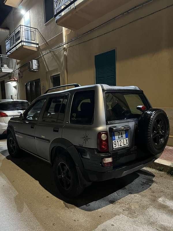 Usata Land Rover Freelander 111 CV (81 kW) 2005 SUV