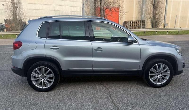 Usata VW Tiguan Sport 140 CV (102 kW) 2013 Argento SUV