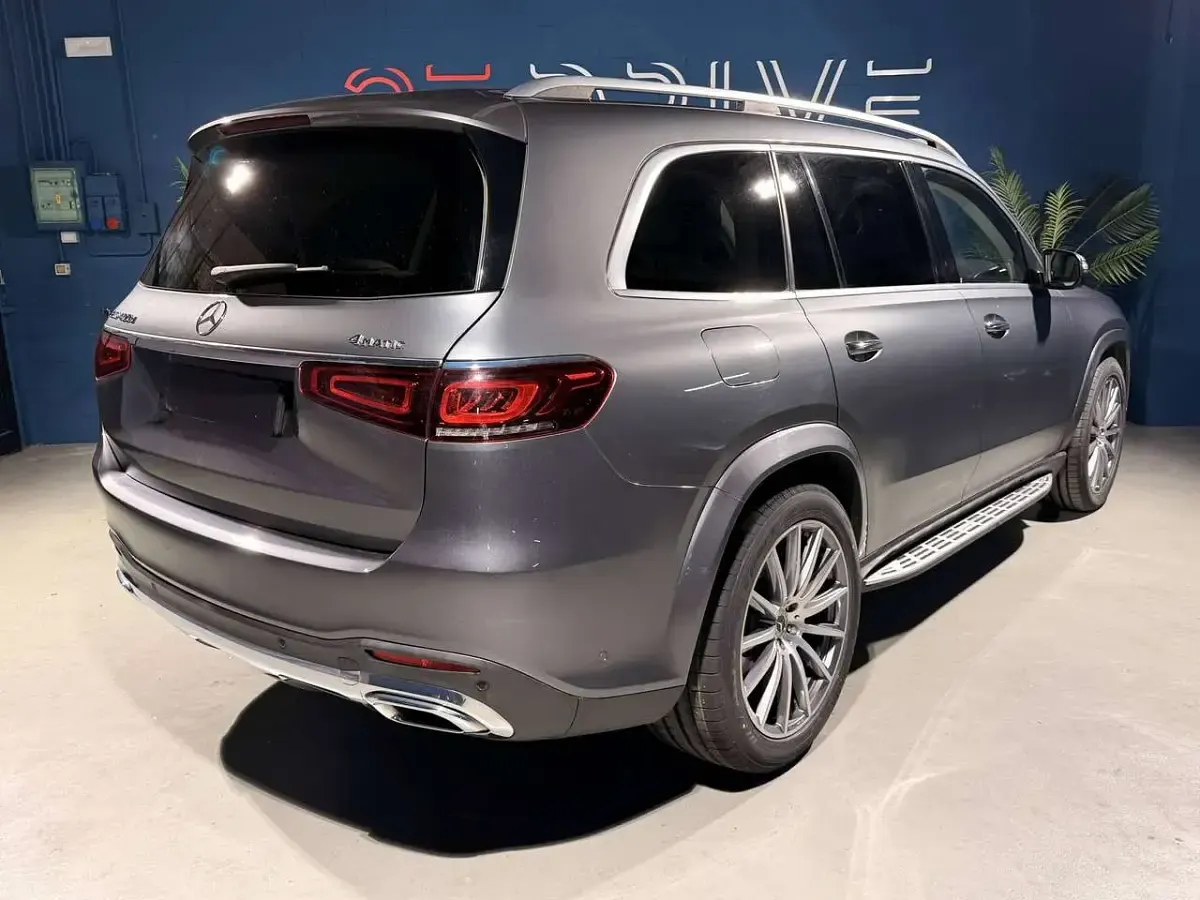 Gebraucht Mercedes GLS400 Premium Plus 330 PS (242 kW) 2022 Grau SUV
