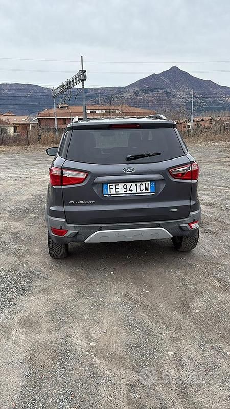Usata Ford Ecosport Titanium S 125 CV (91 kW) 2016 Grigio SUV