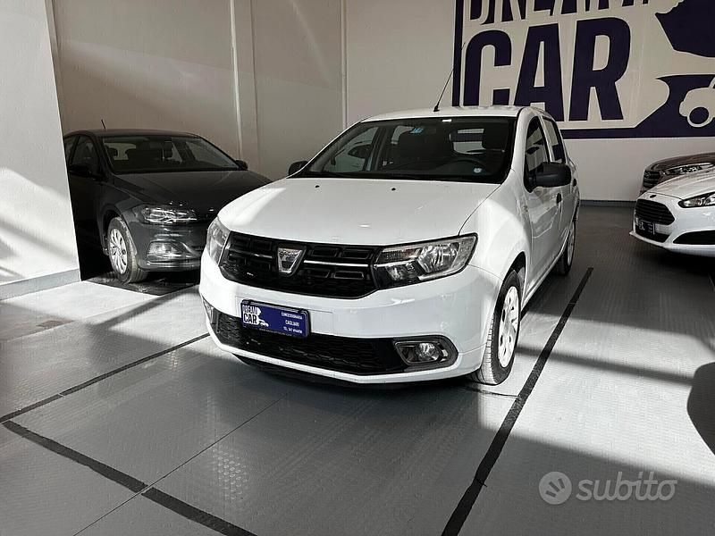 Usata Dacia Sandero Ambiance 75 CV (55 kW) 2017 Bianco Berlina