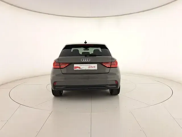 Usata Audi A1 Sportback Admired 150 CV (110 kW) 2025 Grigio chronos metallizzato Utilitaria