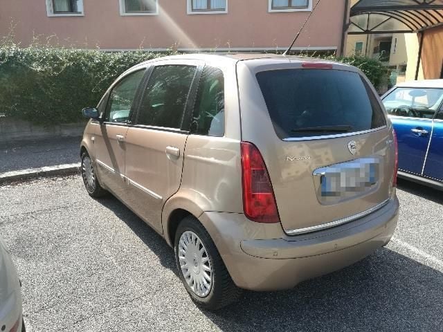 7f8e6328-9107-483b-8b4b-50daf631a968_lan