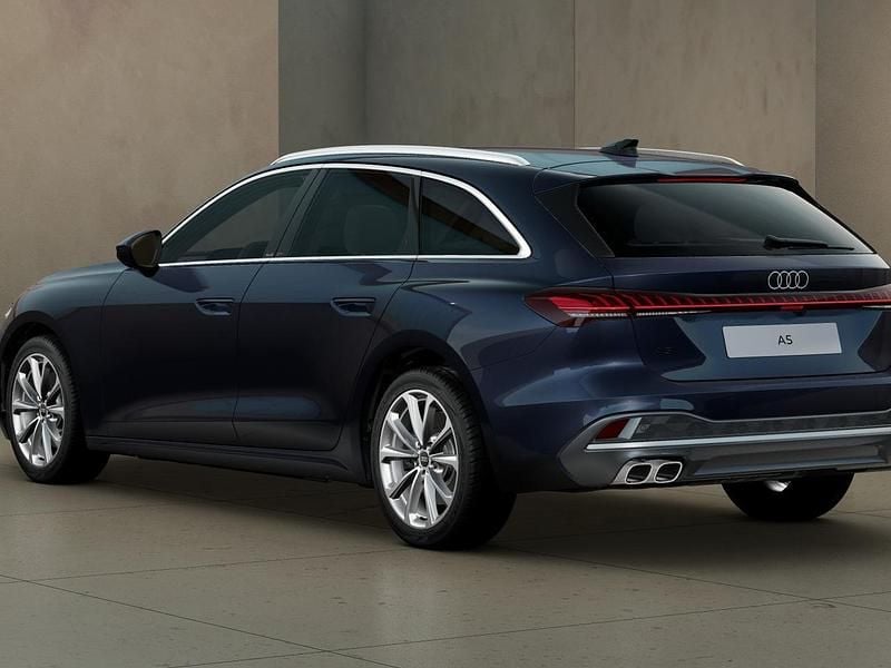 Usata Audi A5 Advanced 203 CV (149 kW) 2025 Blu Station wagon