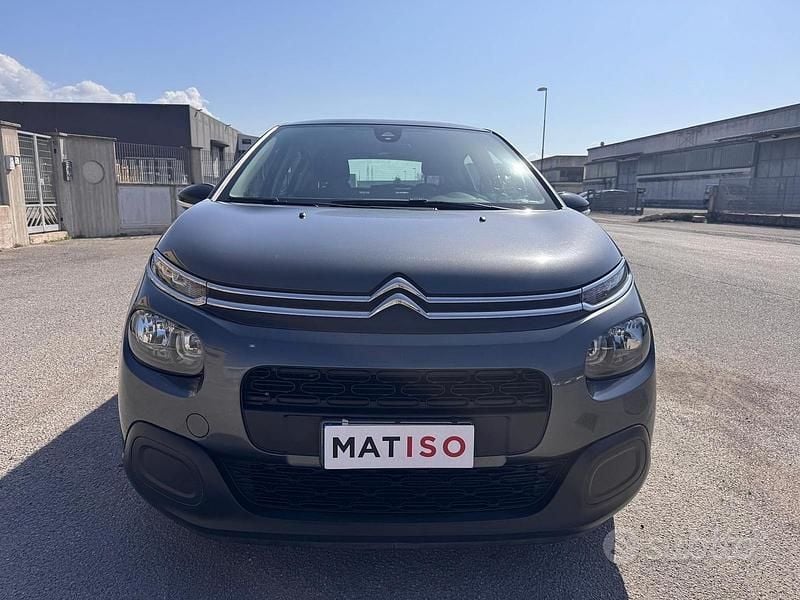 Usata Citroën C3 Shine 102 CV (75 kW) 2017 Grigio Berlina