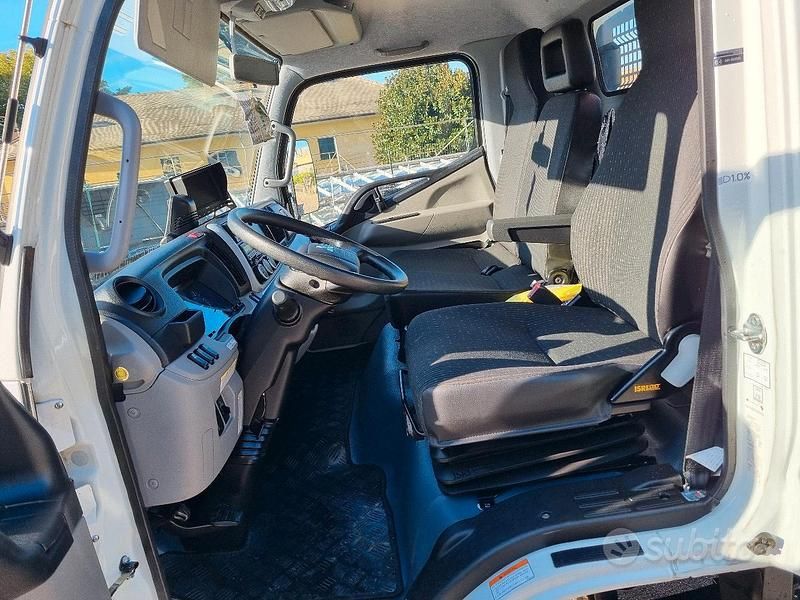 Usata Mitsubishi Canter 2022 Bianco