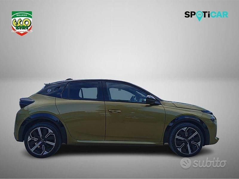 Nuova Lancia Ypsilon 101 CV (74 kW) 2025 Utilitaria
