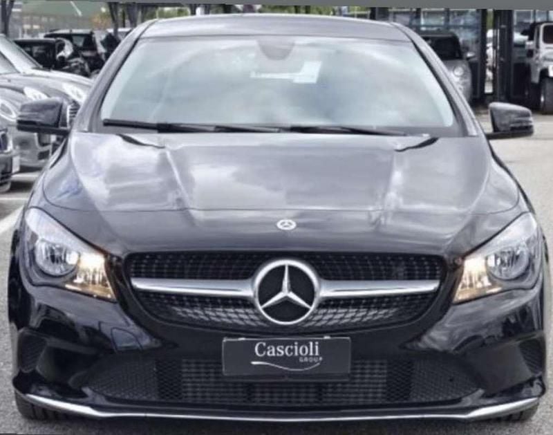 Usata Mercedes CLA180 Shooting Brake Edition 109 CV (80 kW) 2018 Station wagon