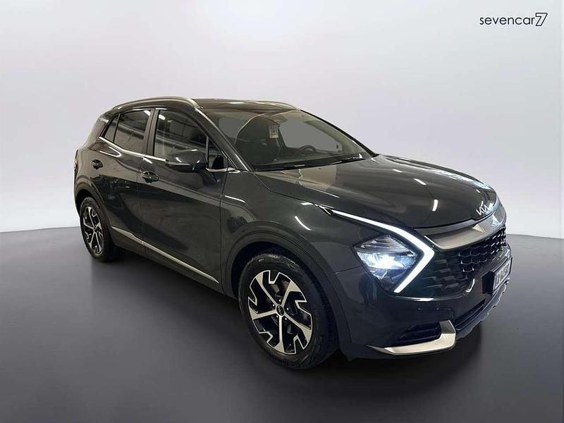 Begagnad Kia Sportage Style 136 HK (100 kW) 2023 Grå SUV