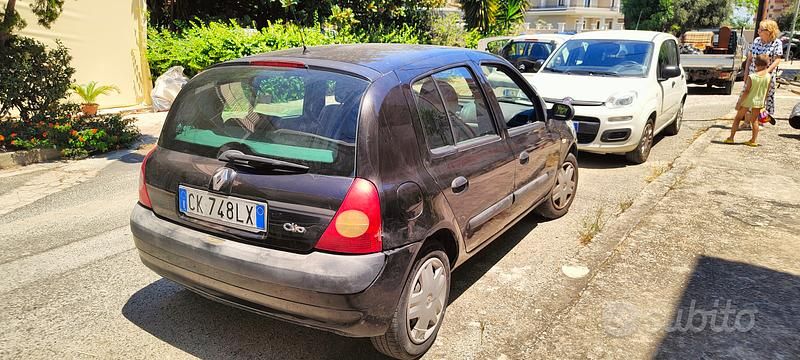 Usata Renault Clio II 2004 Nero Berlina