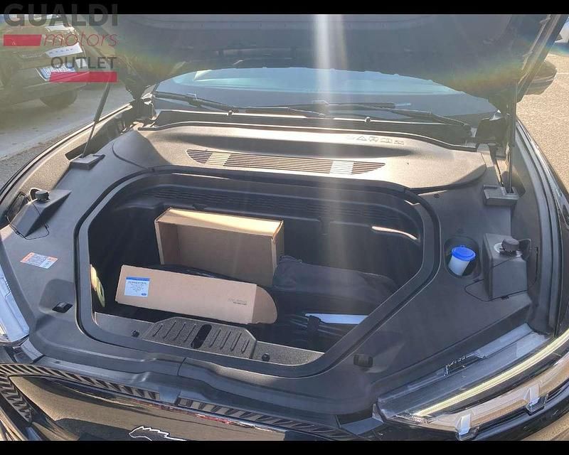Usata Ford Mustang Mach-E Standard Range 197 kW (269 CV) 2023 Nero SUV