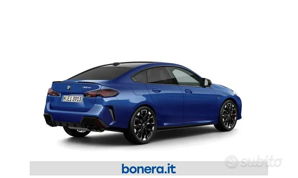 Nuova BMW M235 M Sport 300 CV (220 kW) 2026 Blu Coupé