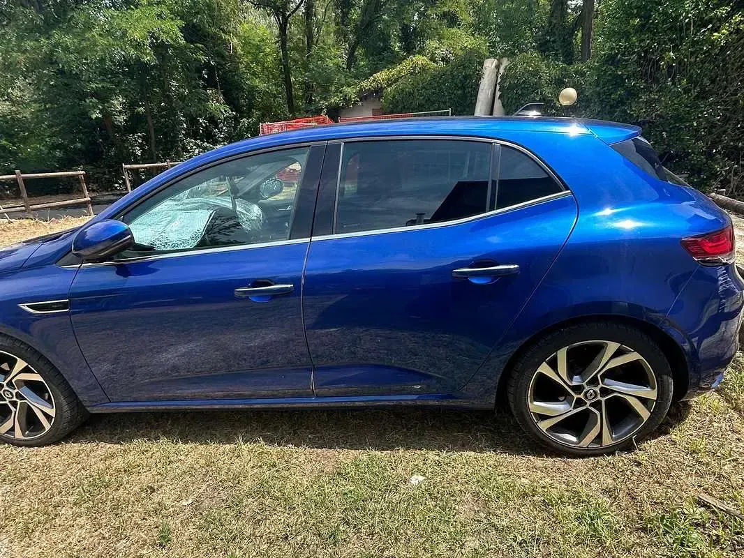 Usata Renault Mégane IV RS Line 116 CV (85 kW) 2020 Blu/azzurro Berlina