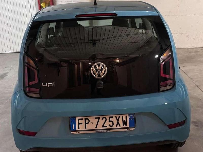 Usata VW up! 60 CV (44 kW) 2018 Blu/azzurro Utilitaria